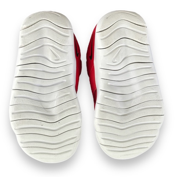 Red Nike Flex Sneakers! - Picture 6 of 10